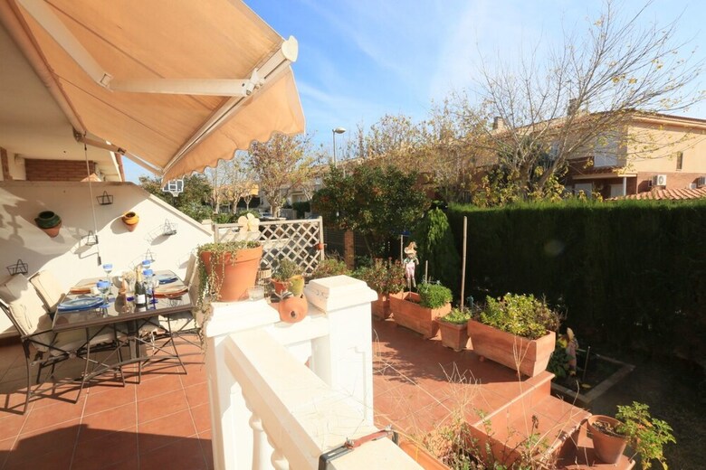 Villa Acogedora Para 8 Personas En Cambrils