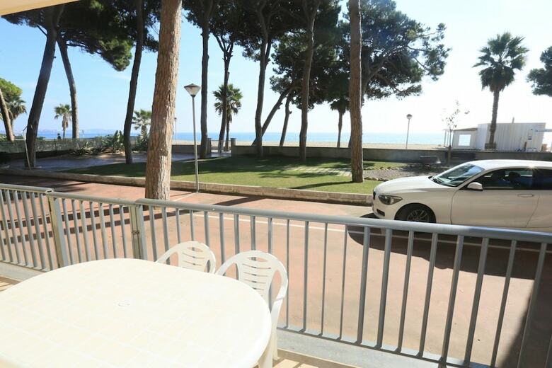 Apartamento Acogedor Para 6 Personas En Cambrils