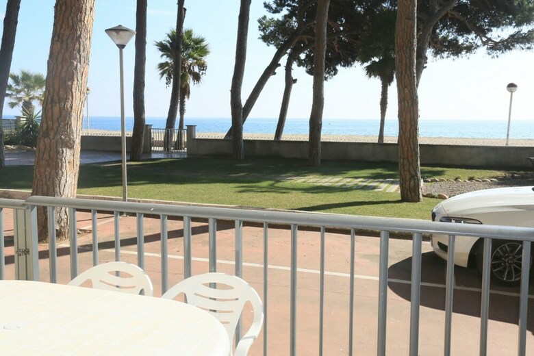 Apartamento Acogedor Para 6 Personas En Cambrils