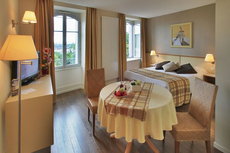 Hotel Cerise Luxeuil Les Sources