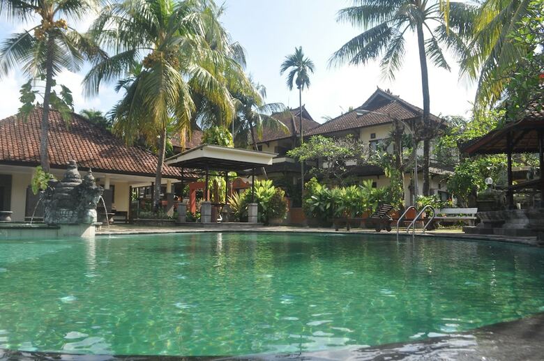Dewi Sinta Hotel And Restaurant