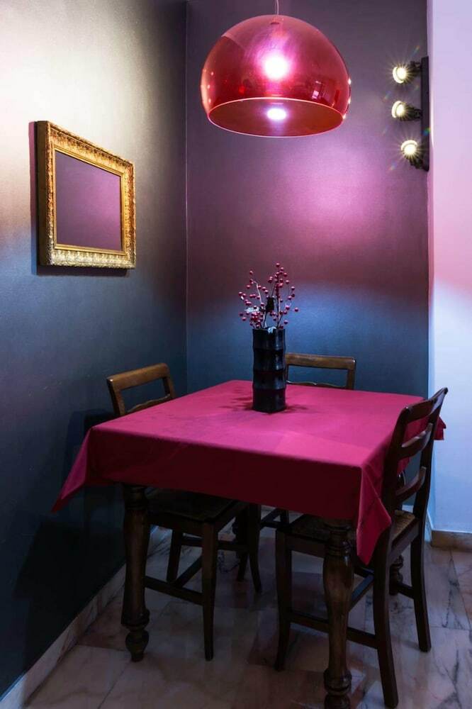 Hotel Vatican Short Term Rental With Terrace