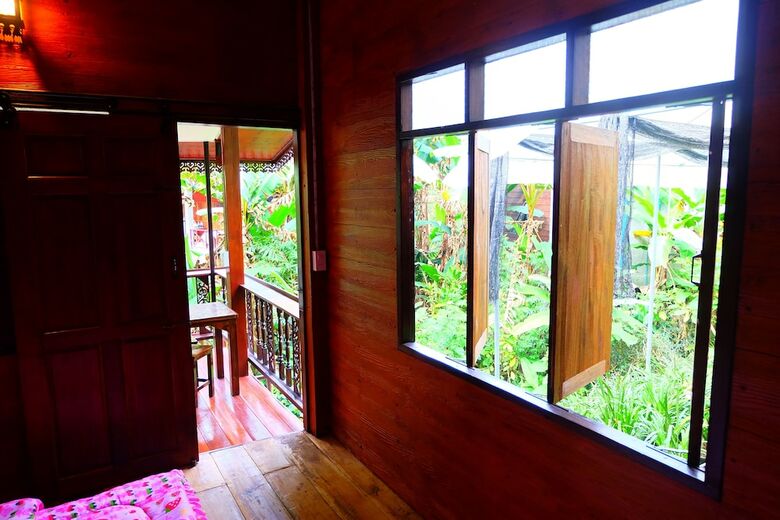 Hotel Huan Himnam Homestay