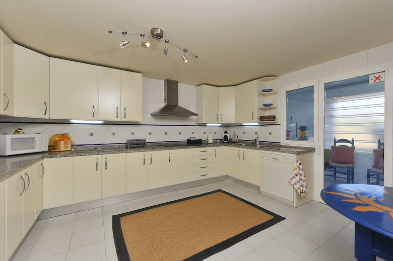 Apartamento Bah�a De Marbella Canovas
