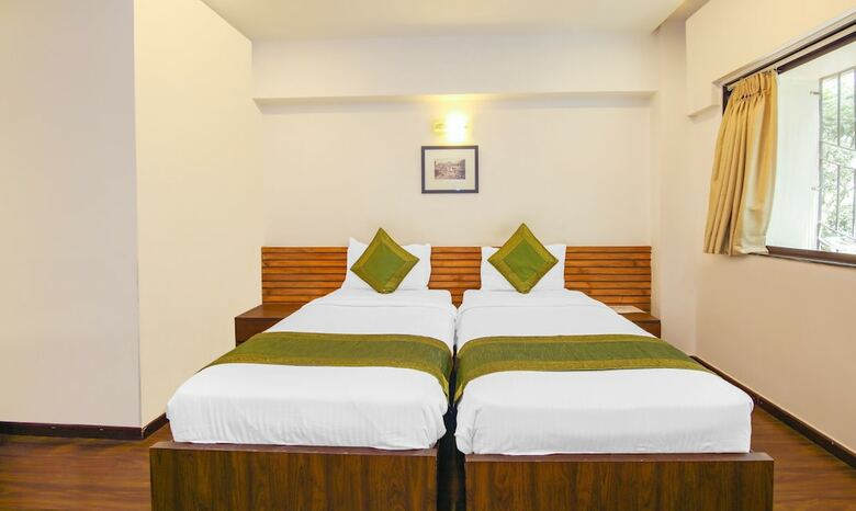 Hotel Treebo Swamini Niwas