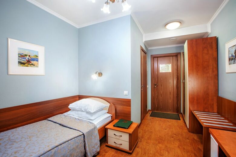 Hotel Sverdlova 27
