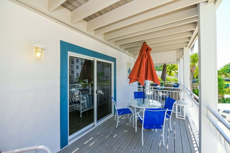 Apartamentos Lj's Cottages By Beachside Management