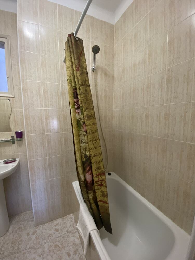 Wellamar Hotel & Apartments