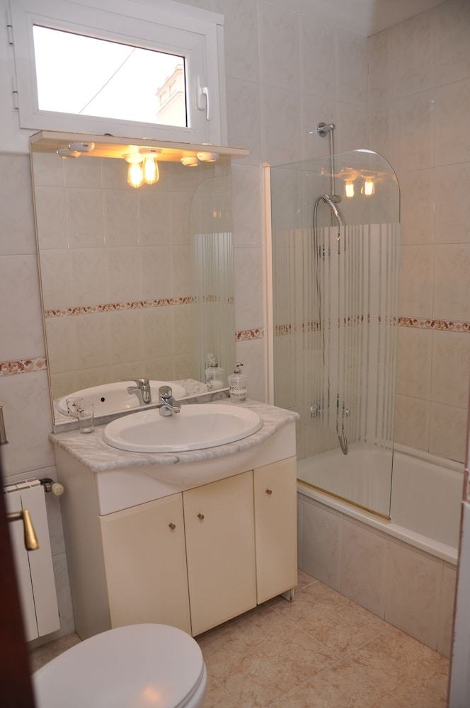 Wellamar Hotel & Apartments