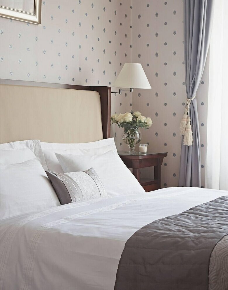 Hotel Apartments Almandine