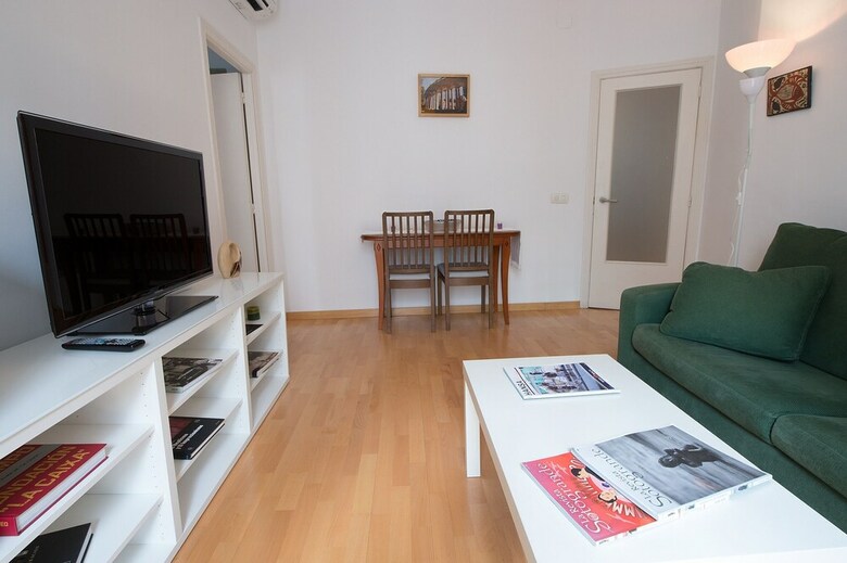 Apartamentos Cozy In Best Gran Via Malasa�a Chueca