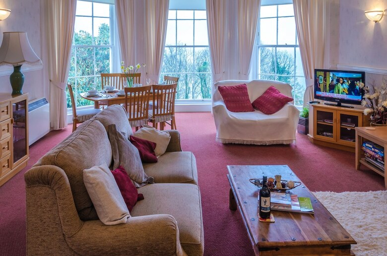 Apartamentos Ardencraig  Houseapartments