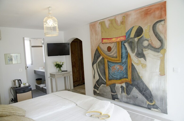 Bed & Breakfast L?�l�phant De Vaugines