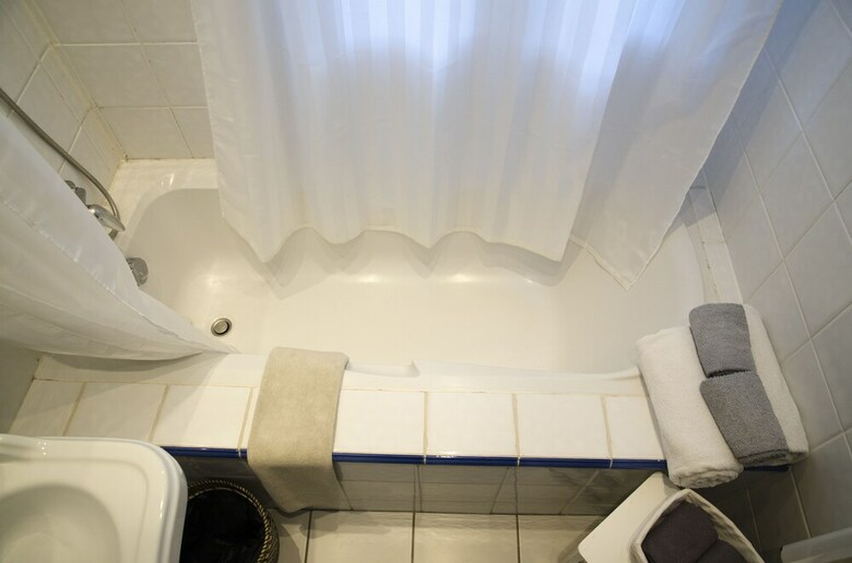 Bed & Breakfast L?�l�phant De Vaugines