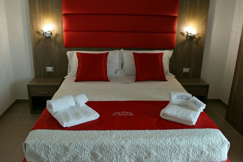 La Palazzina Bed & Breakfast