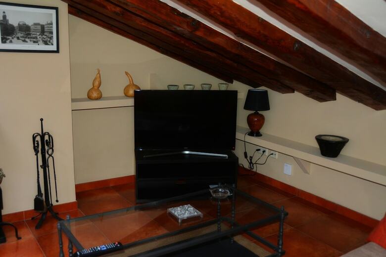 Apartamentos Puerta Del Sol Downtown