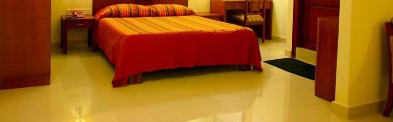 Hotel Kabani International