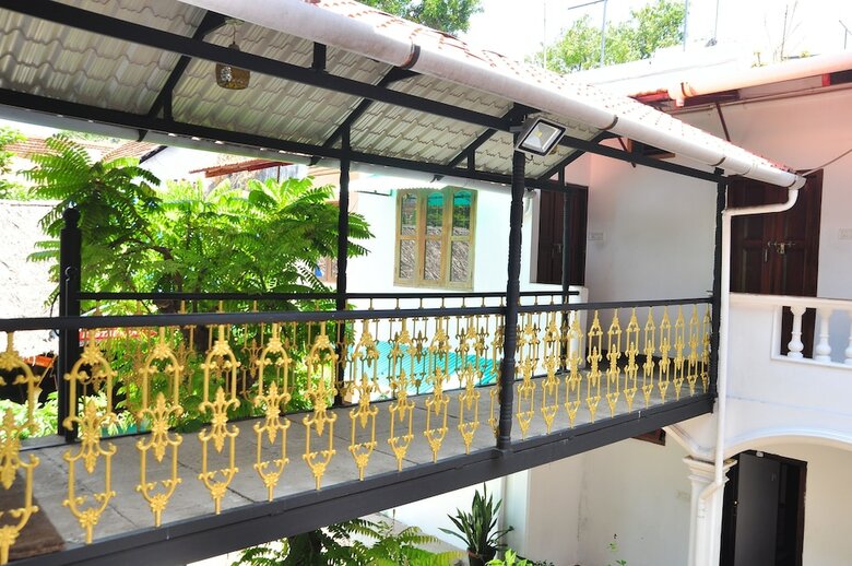 Hotel Tom's Old Mansion