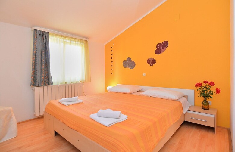 Apartment Neven 810