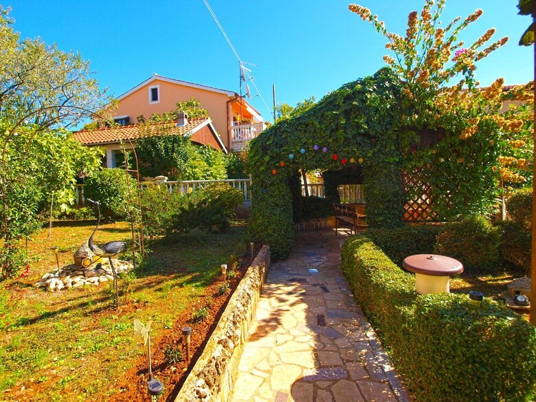 Apartments Maria 1021