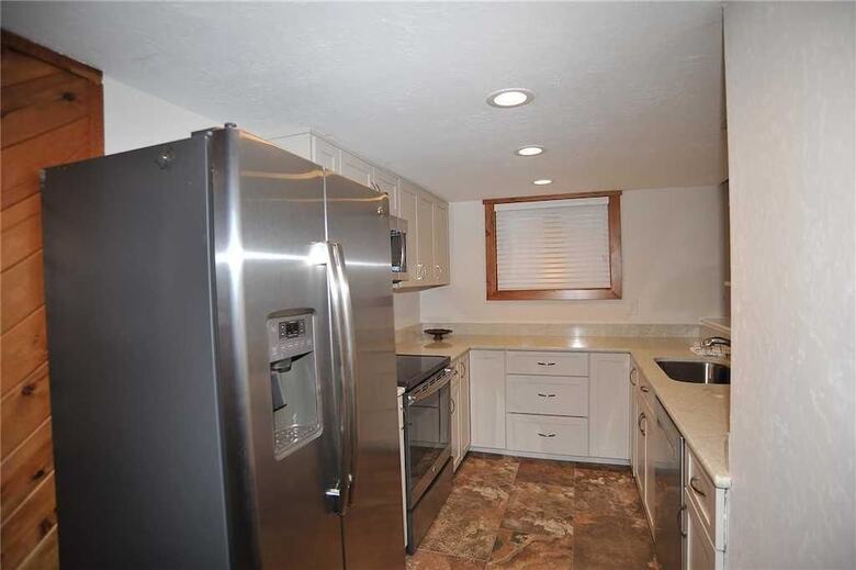 Lance's West #6 (condo With Pool & Hot Tub)