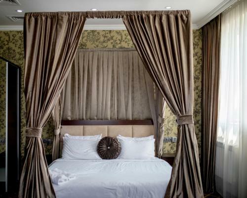 Corniche Family Hotel Baku