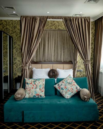 Corniche Family Hotel Baku