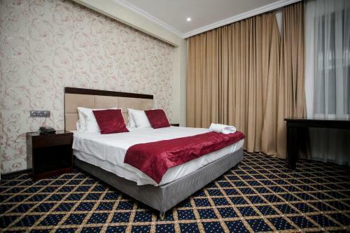 Corniche Family Hotel Baku