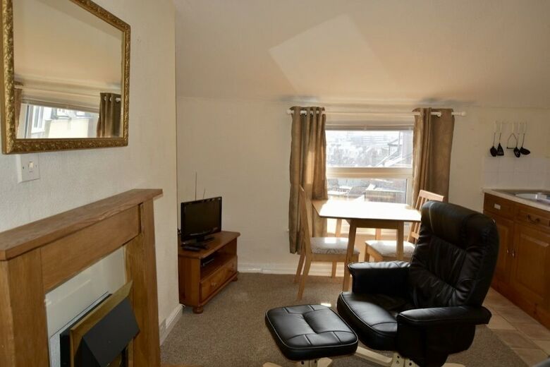 Marlborough Seafront Holiday Apartments