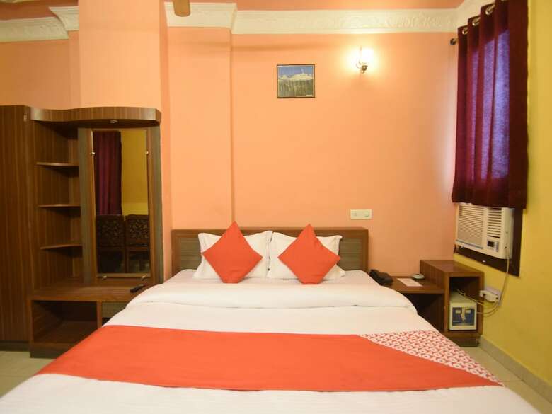 Apartamentos Oyo 11637 Hotel Novelty