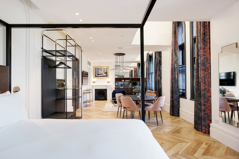 Little Albion, A Crystalbrook Collection Boutique Hotel