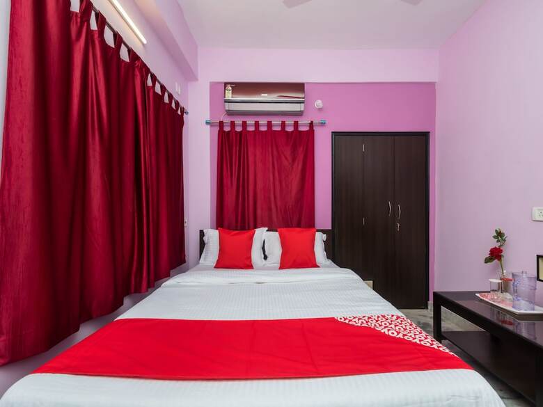 Hotel Oyo 11379 Jams Guest House