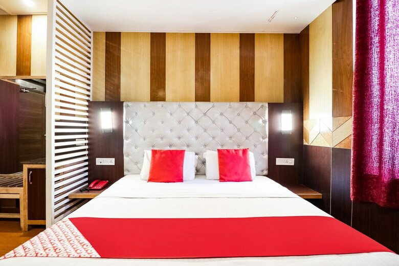 Hotel Oyo 3360 Near Victory Tunnel