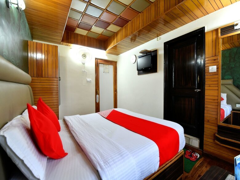 Hotel Oyo 12815 Hs Ram Bazar
