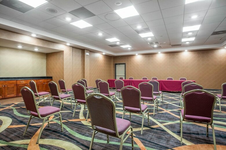 Clarion Hotel