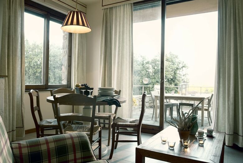 Residencia Roccamare Resort - Ville E Appartamenti