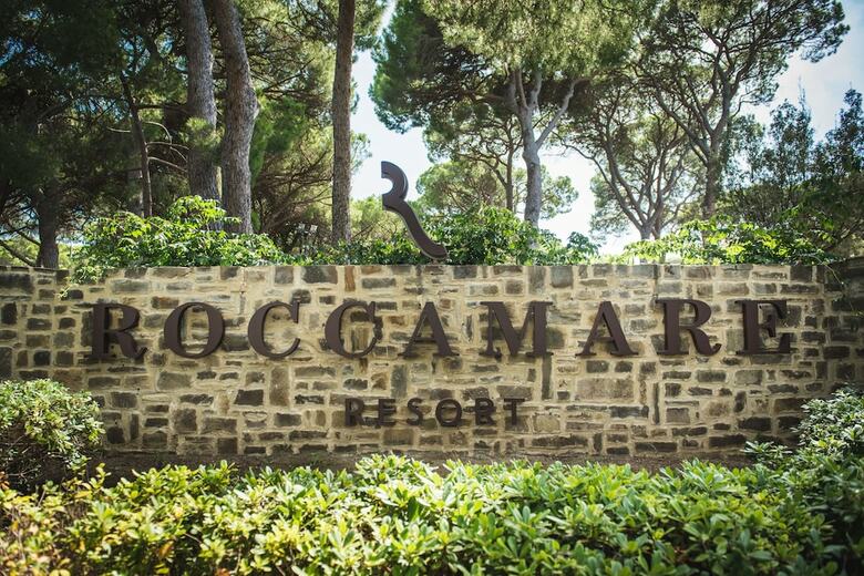 Residencia Roccamare Resort - Ville E Appartamenti
