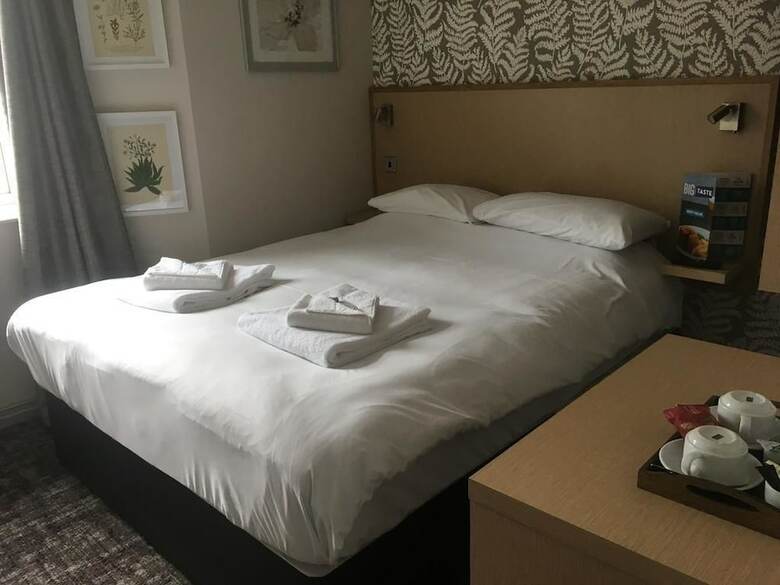 Hotel The Queens Head Durham
