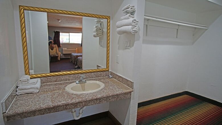 Hotel Los Angeles Inn & Suites - Lax