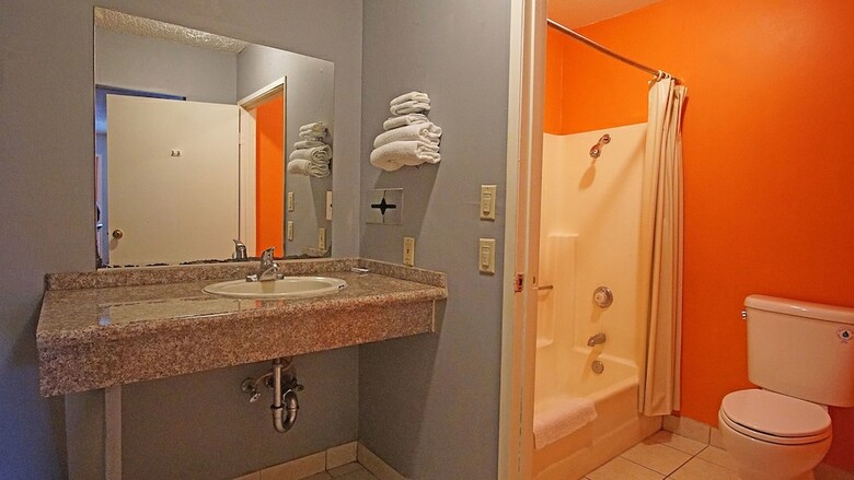 Hotel Los Angeles Inn & Suites - Lax