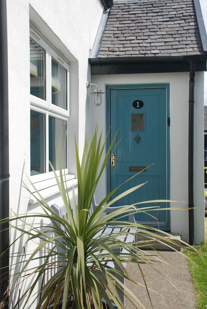 Tramway Cottages