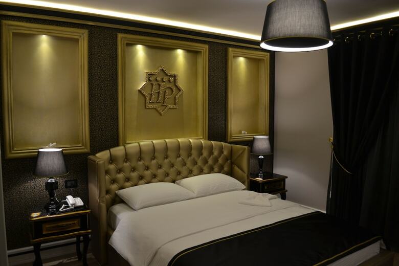 Hotel Hymetis Palace
