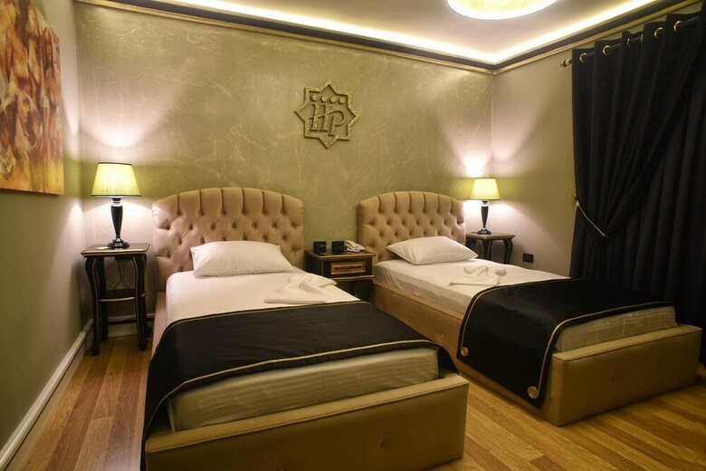 Hotel Hymetis Palace
