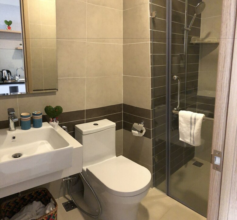 Rivergate Apartment