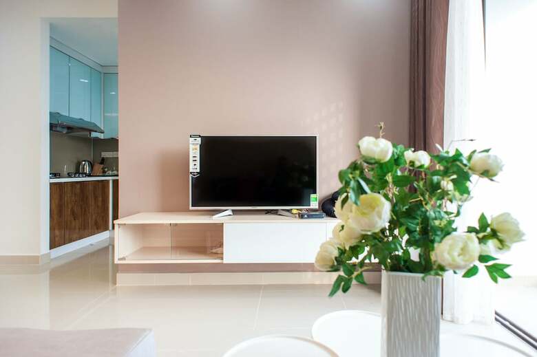 Rivergate Apartment