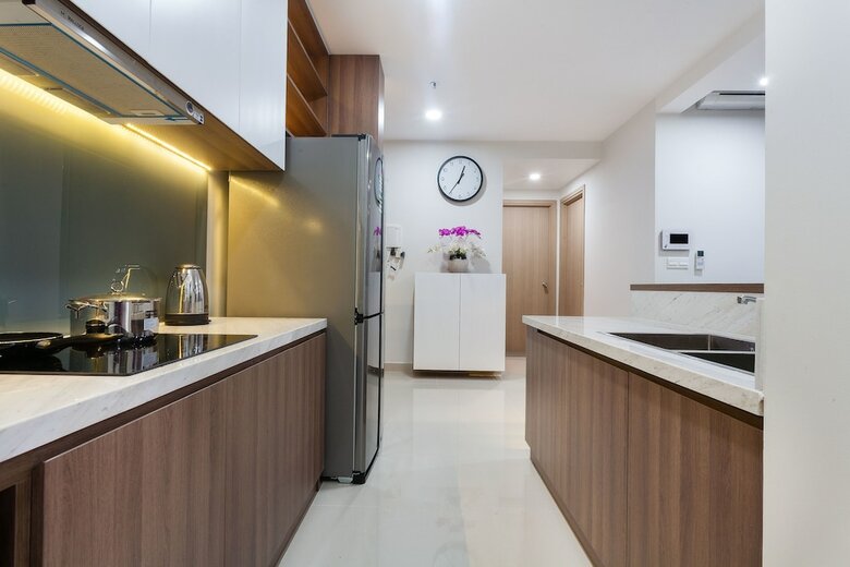 Rivergate Apartment