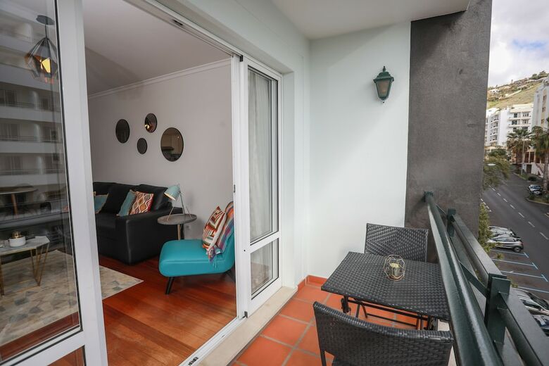 Forum Apartment