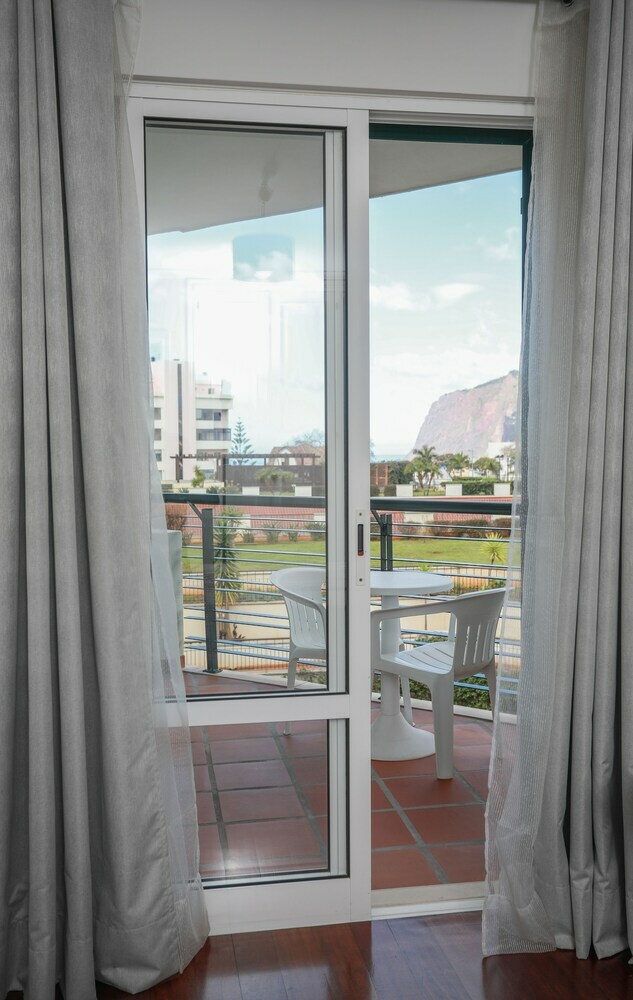 Forum Apartment