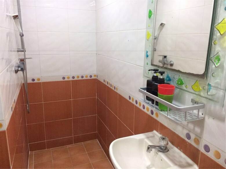 Hotel Tong Luo Wan Hostel