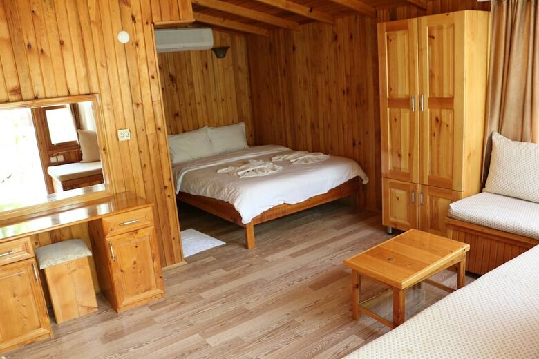 Adrasan River Hotel